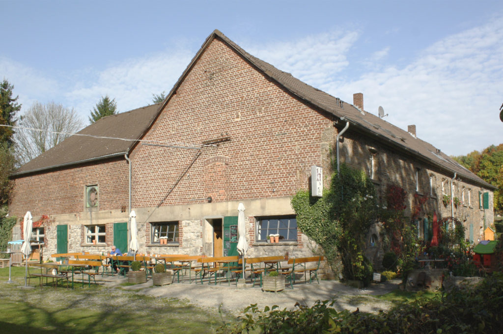 Umbau Stall zu Bauerncafé 2